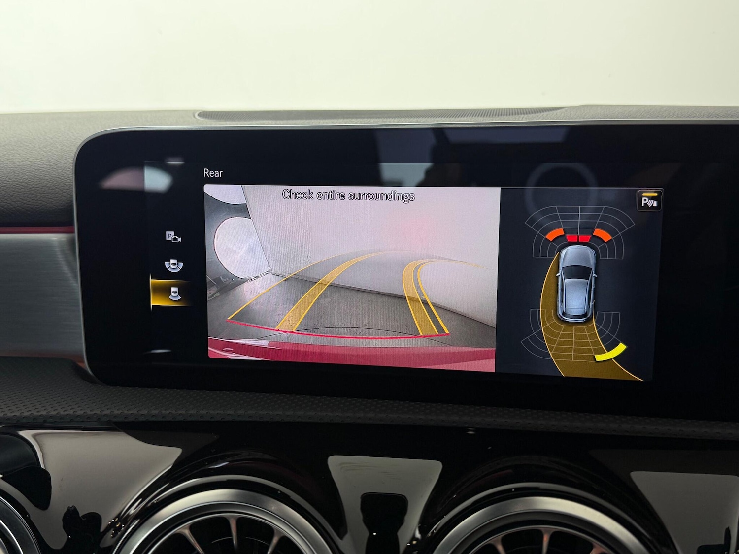 Used Mercedes-Benz A-Class 2019 for sale - 77221757: Photo 30