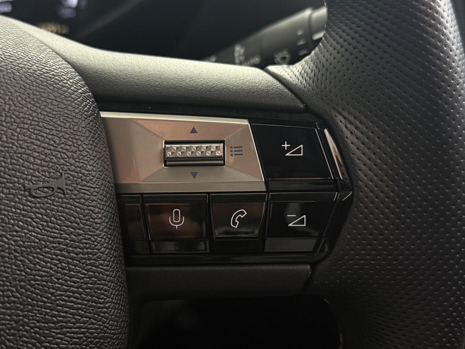 Used DS Automobiles DS 3 2023 for sale - 76466754: Photo 25