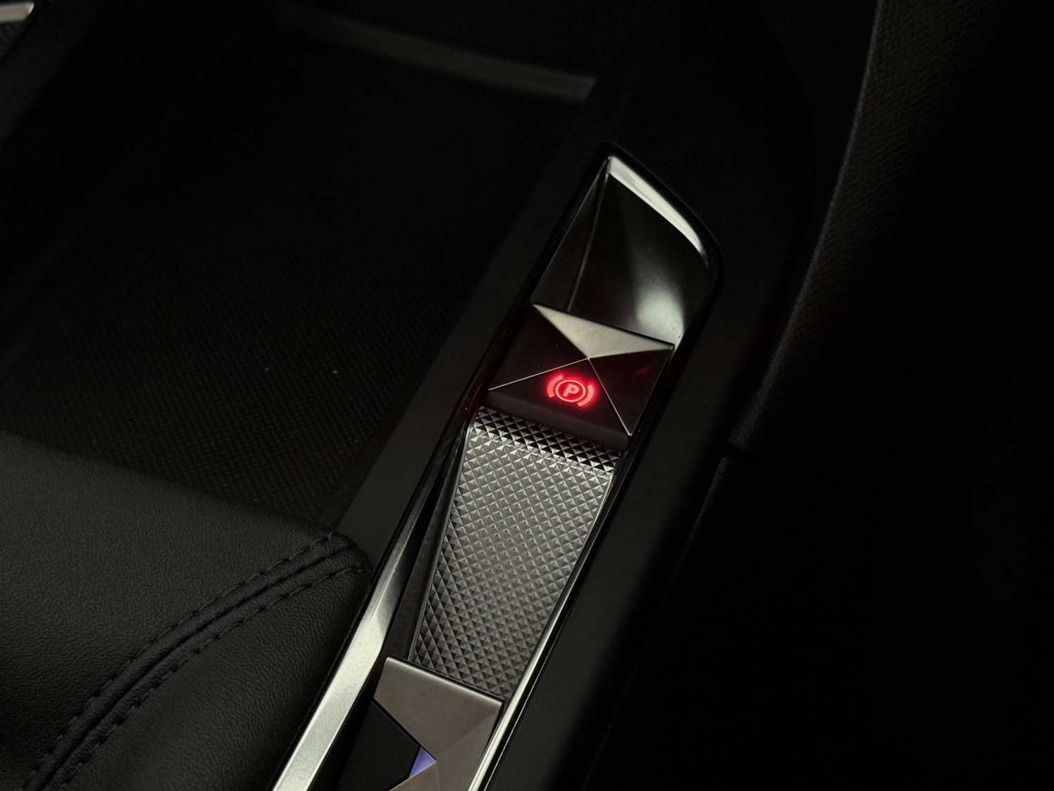 Used DS Automobiles DS 3 2023 for sale - 76466754: Photo 40