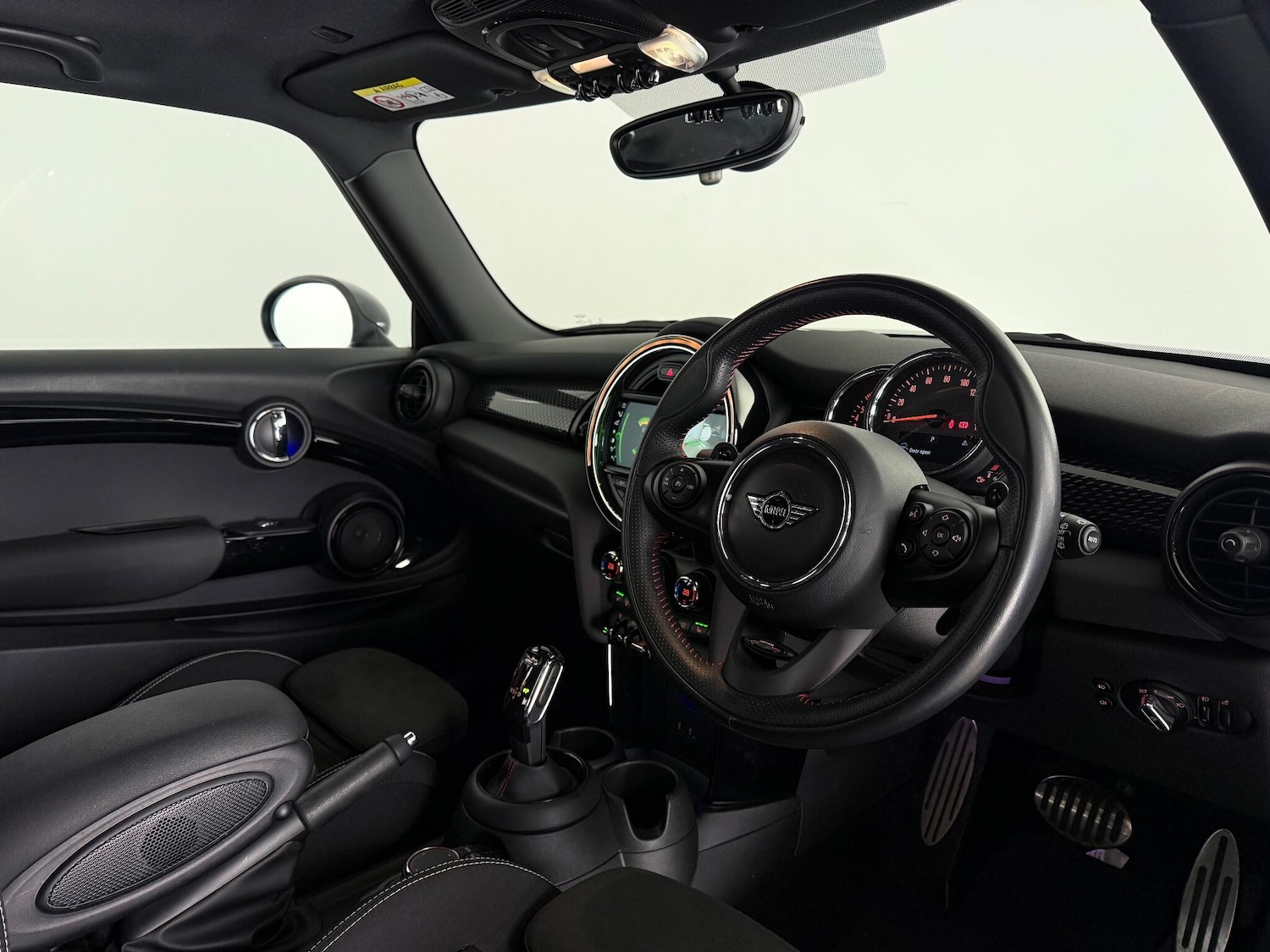 Used MINI Hatch 2019 for sale - 76801492: Photo 15