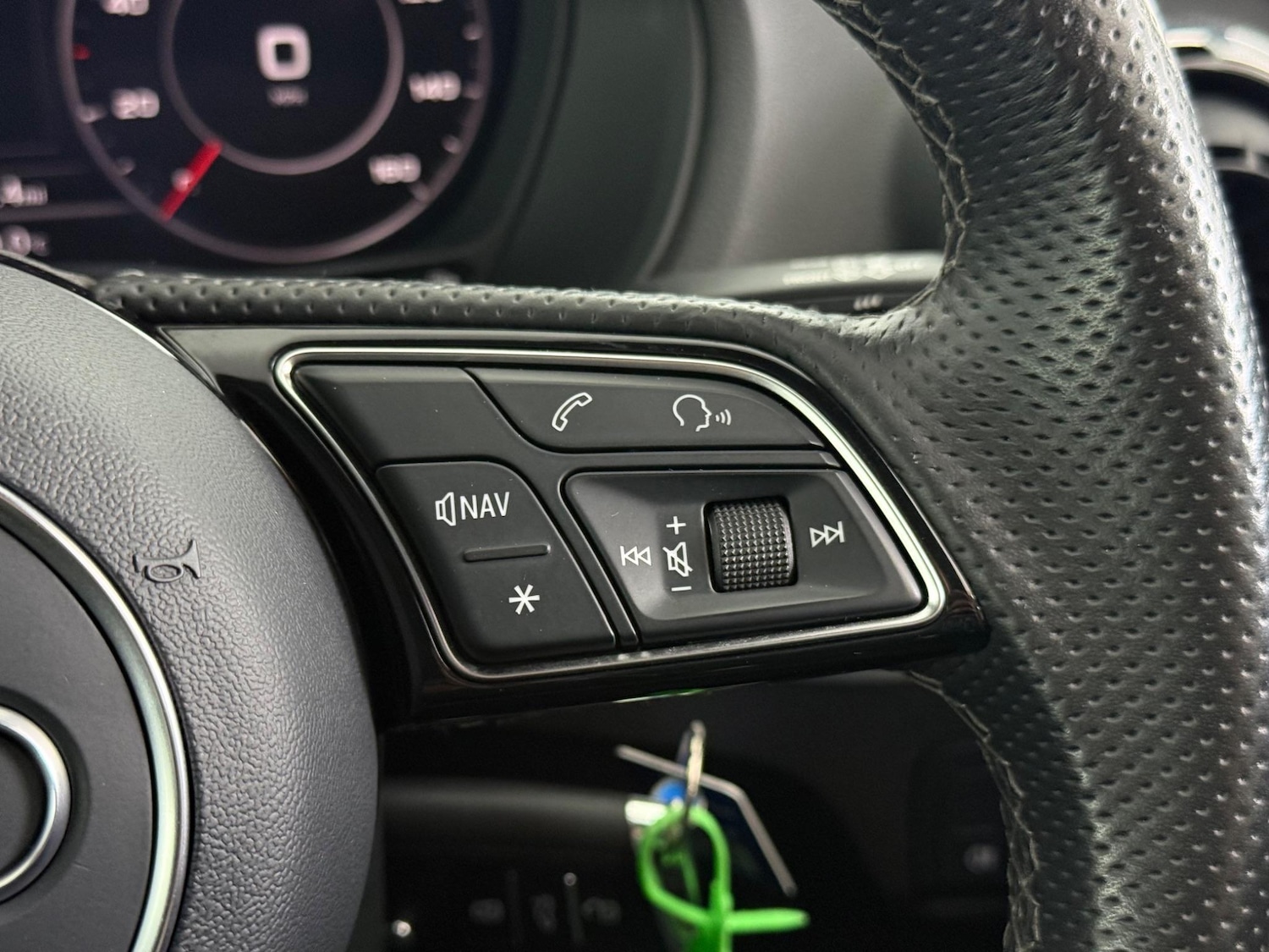 Used Audi Q2 2023 for sale - 76467375: Photo 24