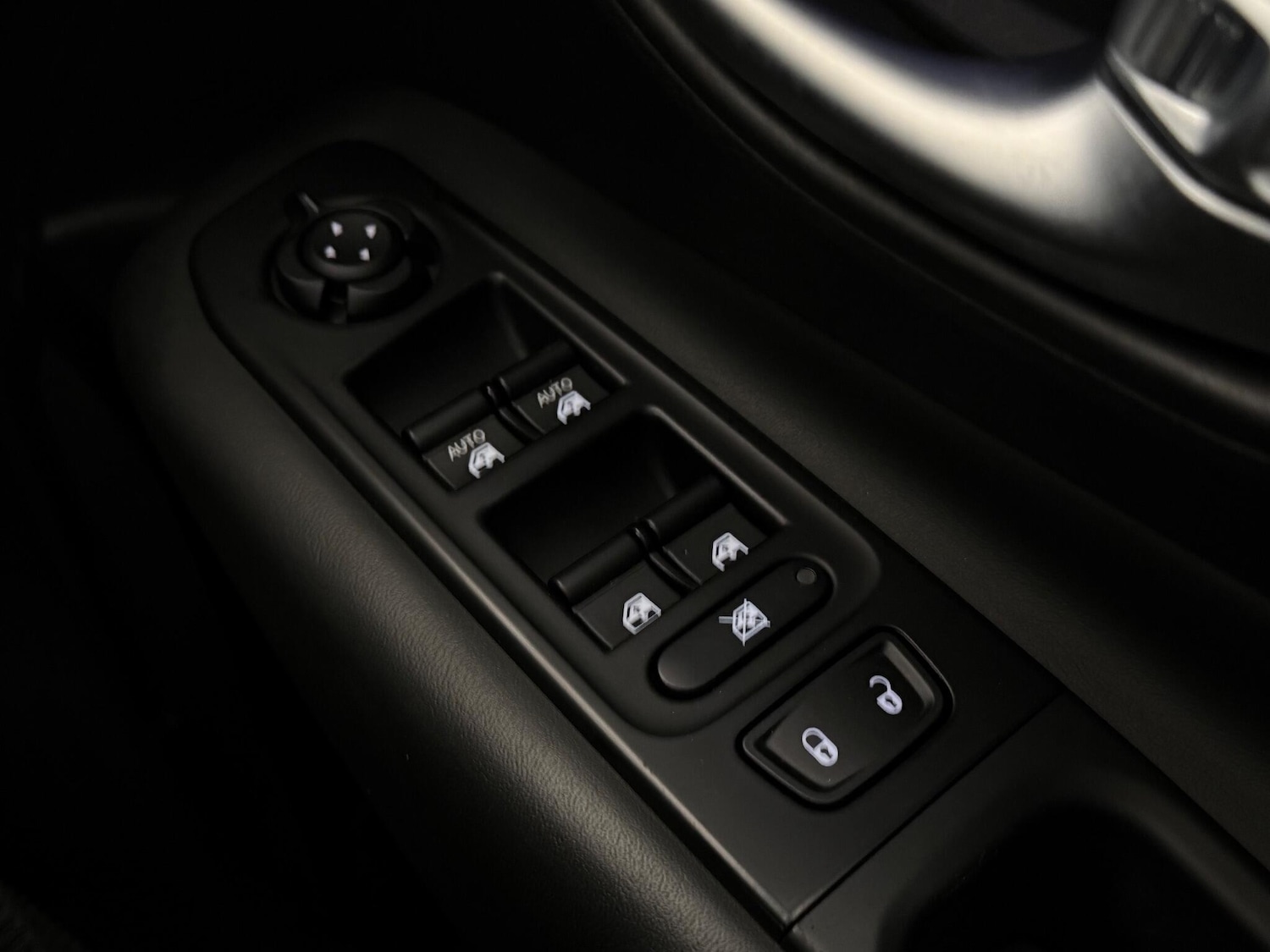 Used Jeep Renegade 2020 for sale - 76467424: Photo 21