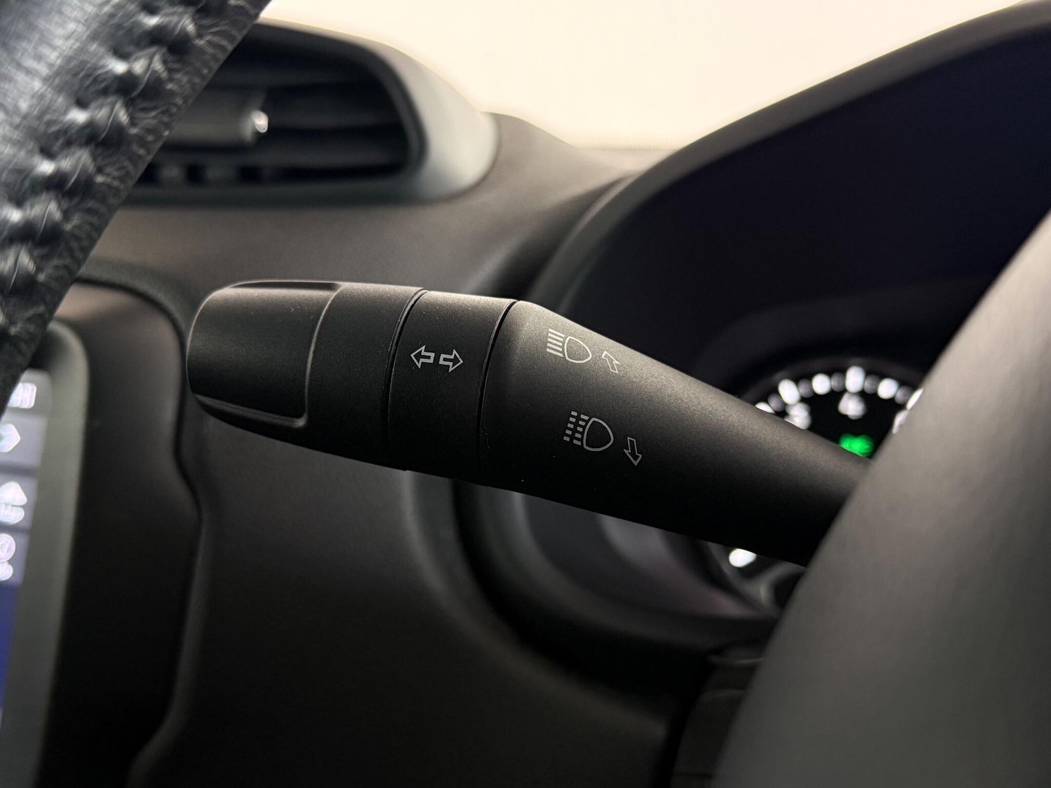 Used Jeep Renegade 2020 for sale - 76467424: Photo 28