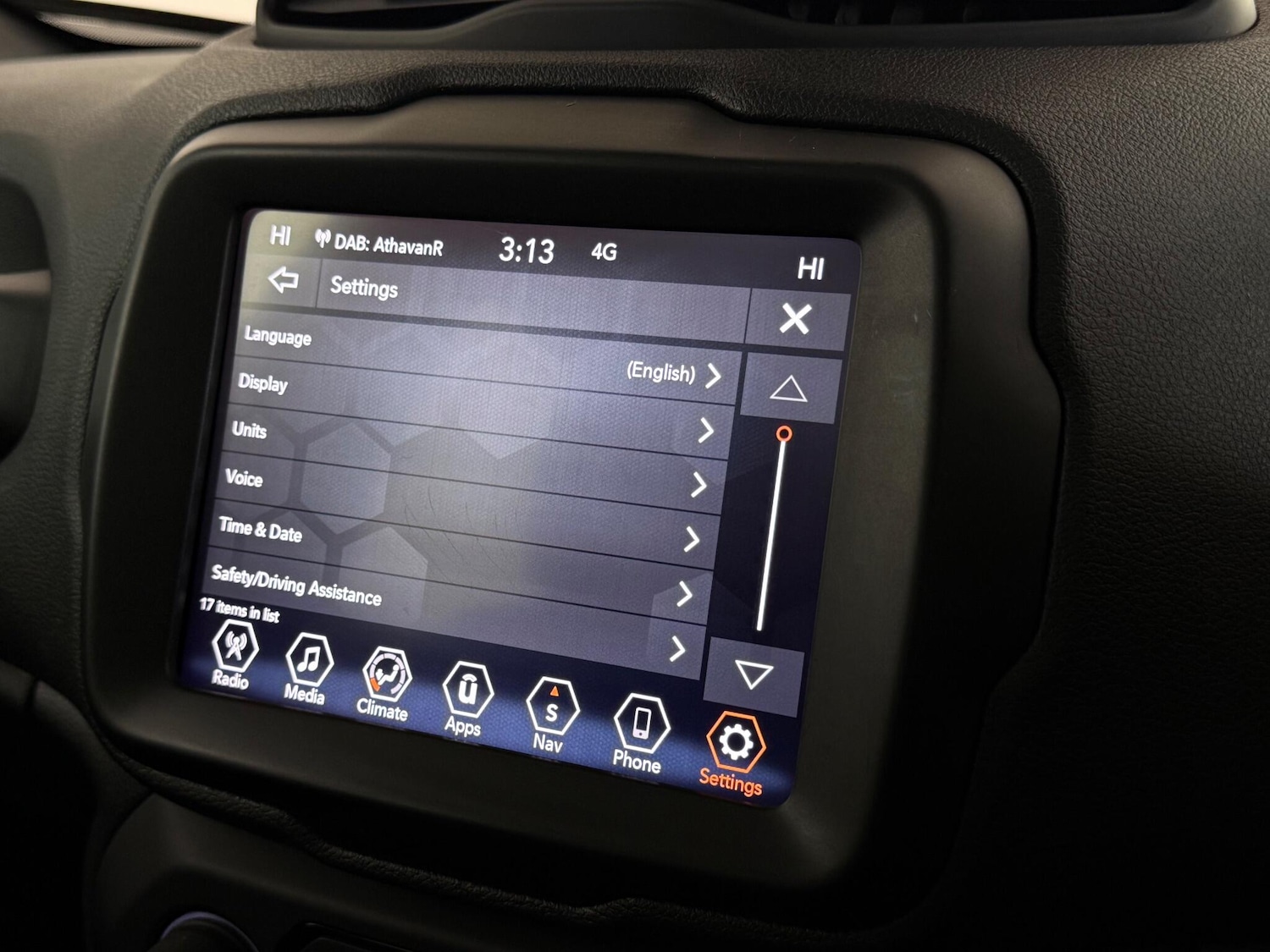 Used Jeep Renegade 2020 for sale - 76467424: Photo 32