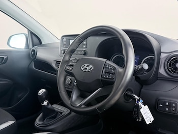 Used Hyundai i10 2023 for sale - 78505067: Photo