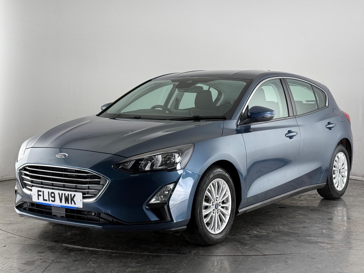 Used Ford Focus 2019 for sale - 77222125: Photo 3