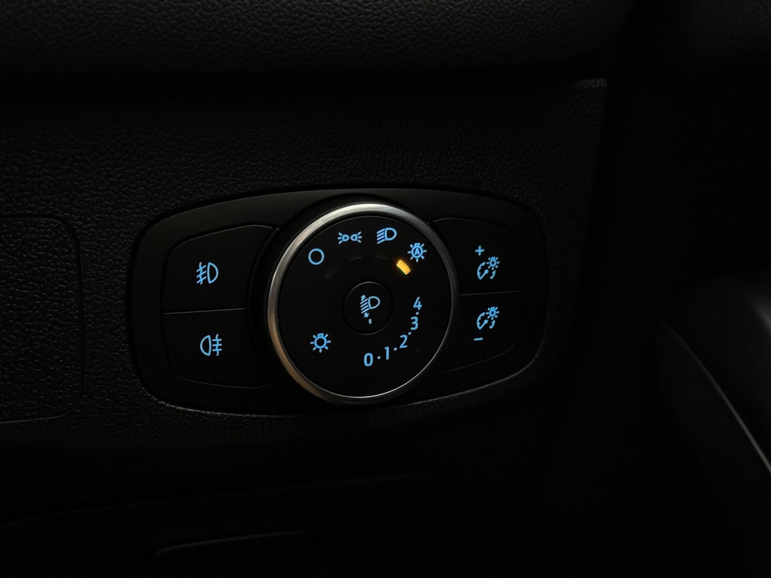 Used Ford Focus 2019 for sale - 77222125: Photo 35