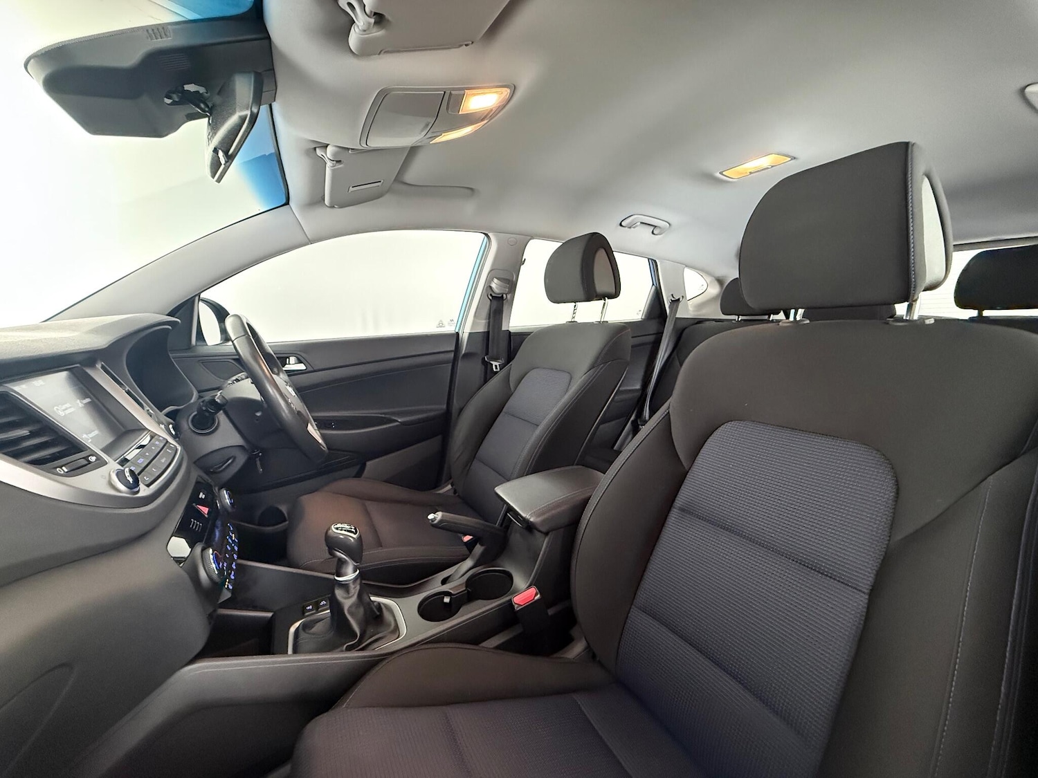 Used Hyundai TUCSON 2017 for sale - 77216957: Photo 13