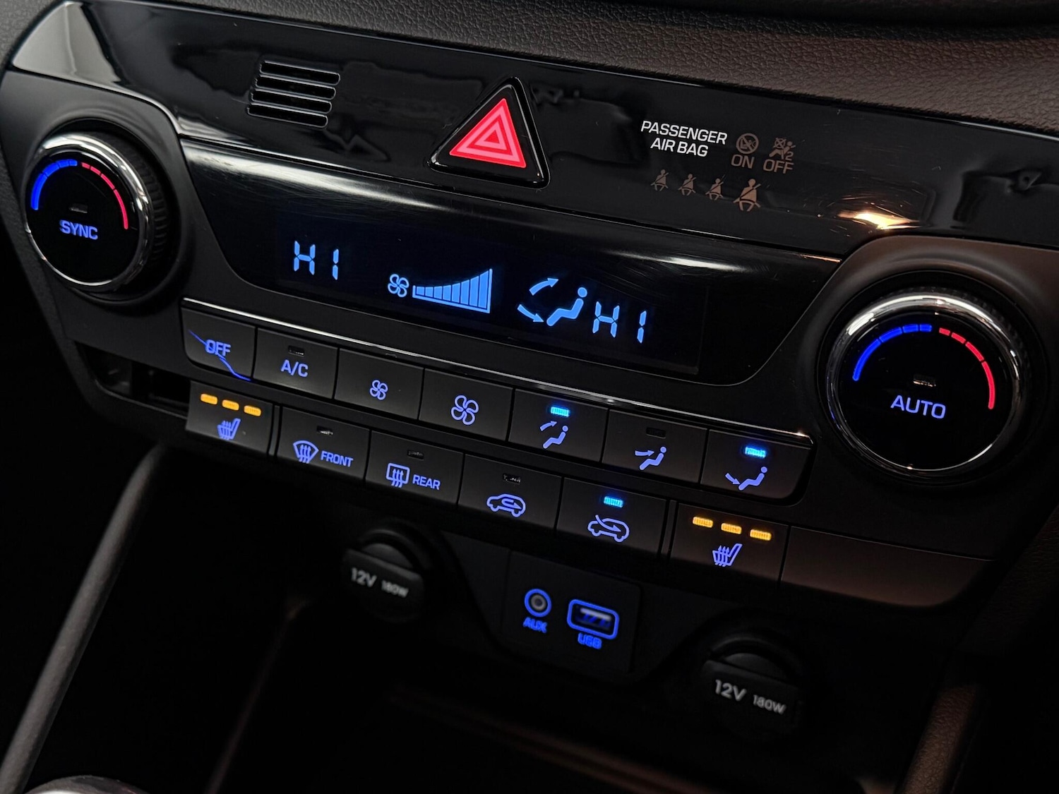 Used Hyundai TUCSON 2017 for sale - 77216957: Photo 28