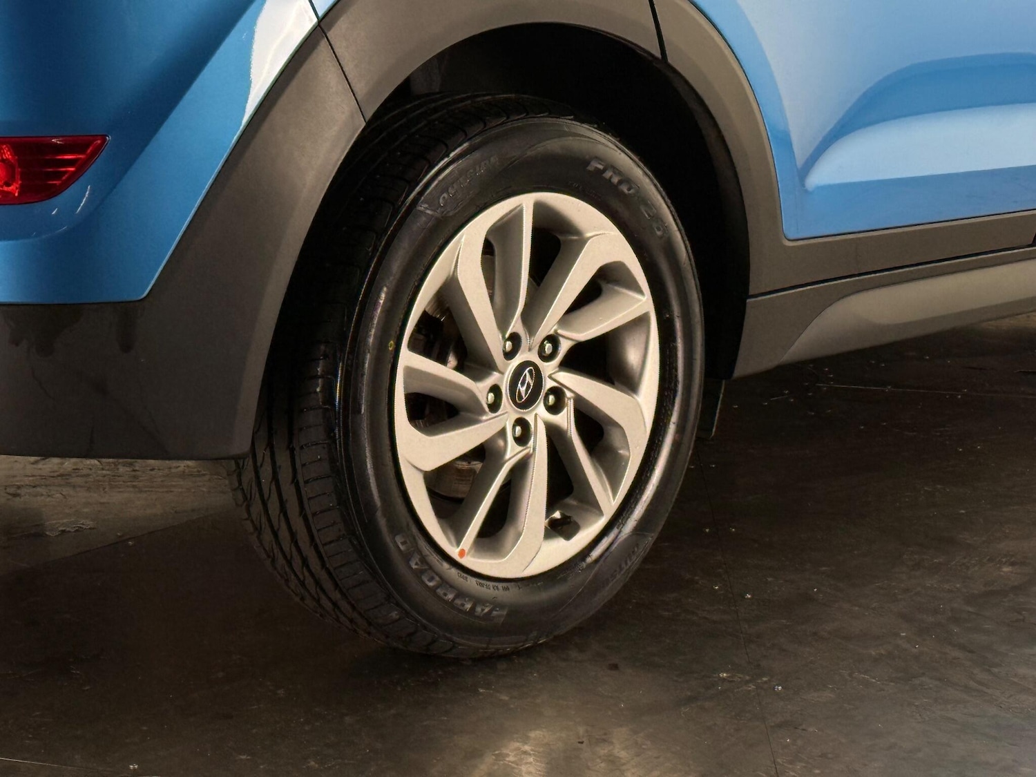 Used Hyundai TUCSON 2017 for sale - 77216957: Photo 9