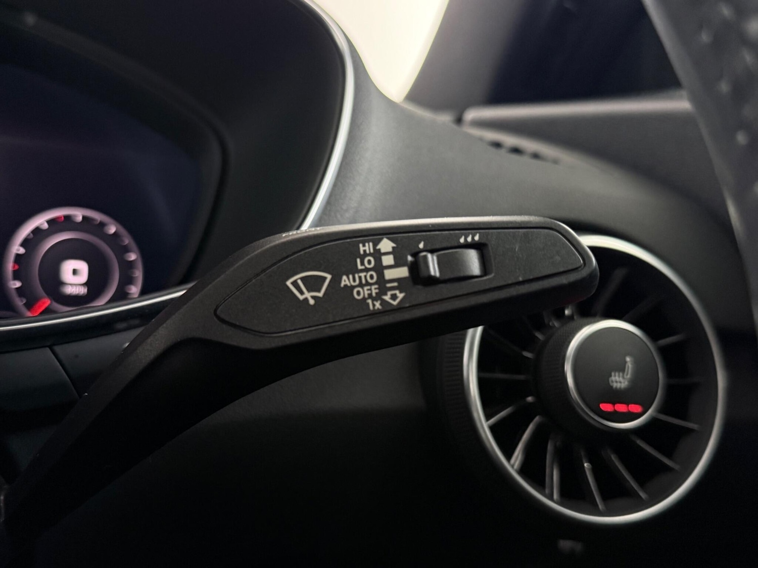 Used Audi TT 2017 for sale - 77182647: Photo 23