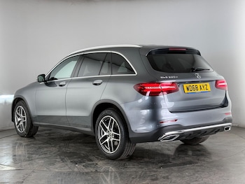 Used Mercedes-Benz GLC 2019 for sale - 77825337: Photo