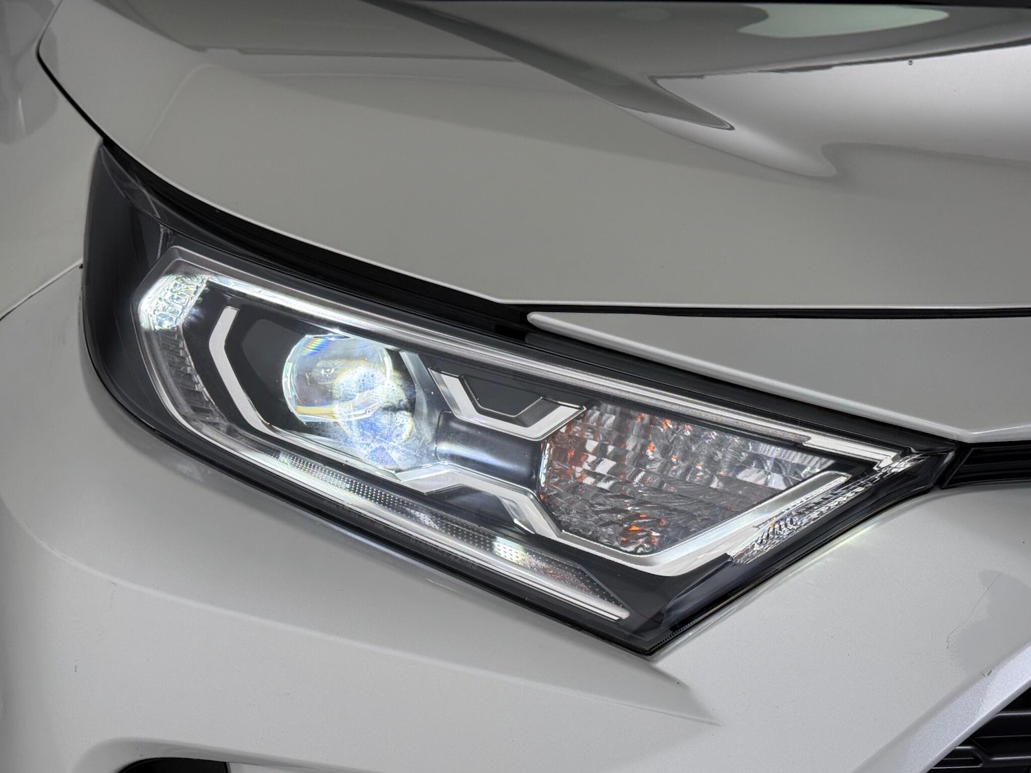 Used Toyota RAV4 2021 for sale - 77246824: Photo 6