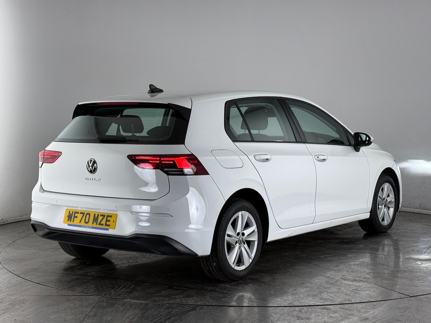 Used Volkswagen Golf 2020 for sale - 76607334: Photo 5