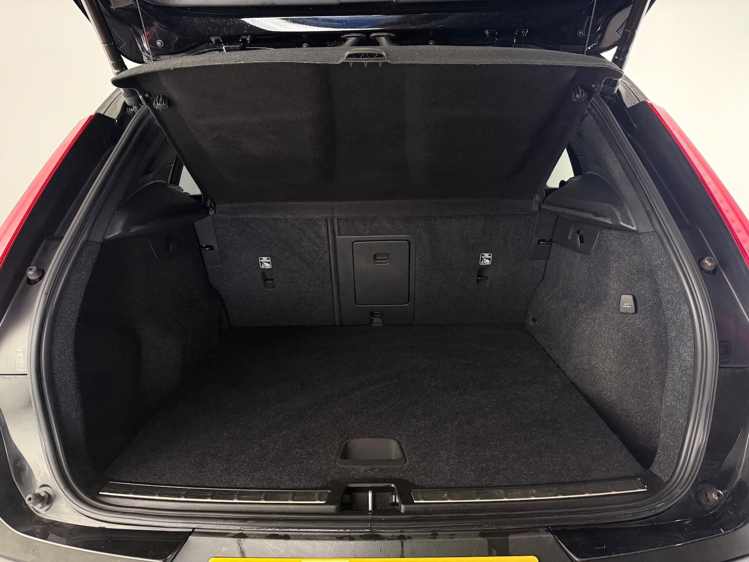 Used Volvo XC40 2021 for sale - 77246501: Photo 9