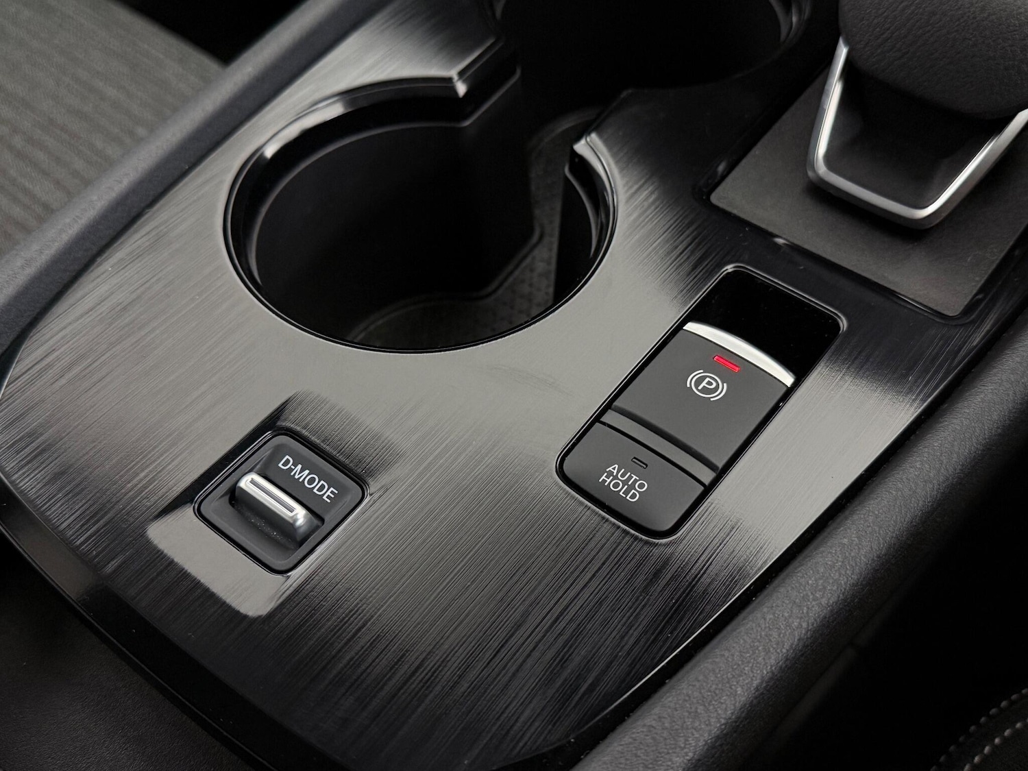 Used Nissan X-Trail 2024 for sale - 76467010: Photo 41