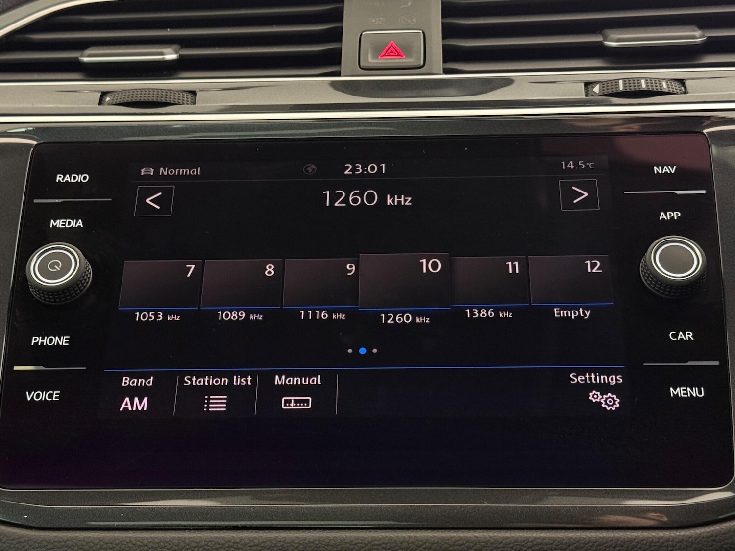 Used Volkswagen Tiguan 2018 for sale - 77659182: Photo 23