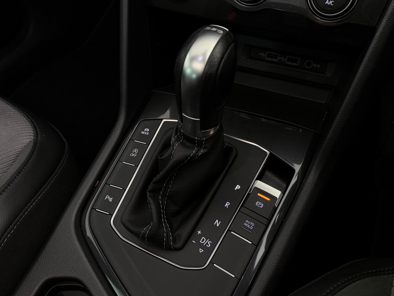 Used Volkswagen Tiguan 2018 for sale - 77659182: Photo 35