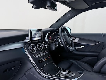 Used Mercedes-Benz GLC 2019 for sale - 78742092: Photo