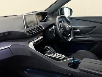 Used Peugeot 3008 2017 for sale - 79688632: Photo