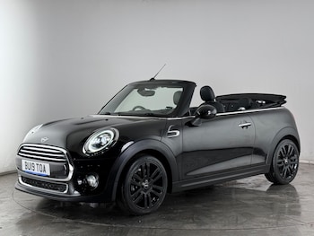 Used MINI Convertible 2019 for sale - 77332138: Photo