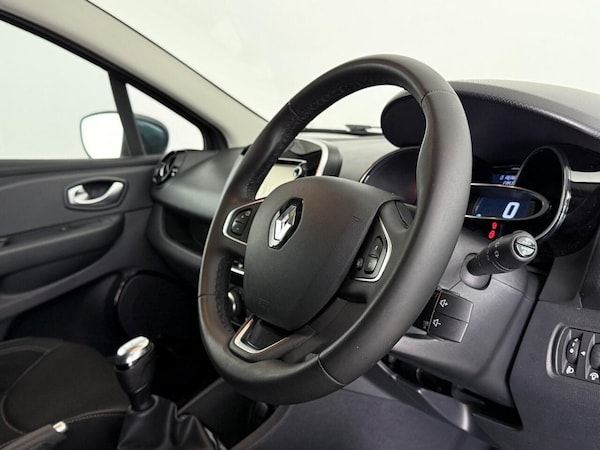Used Renault Clio 2018 for sale - 75654363: Photo 18