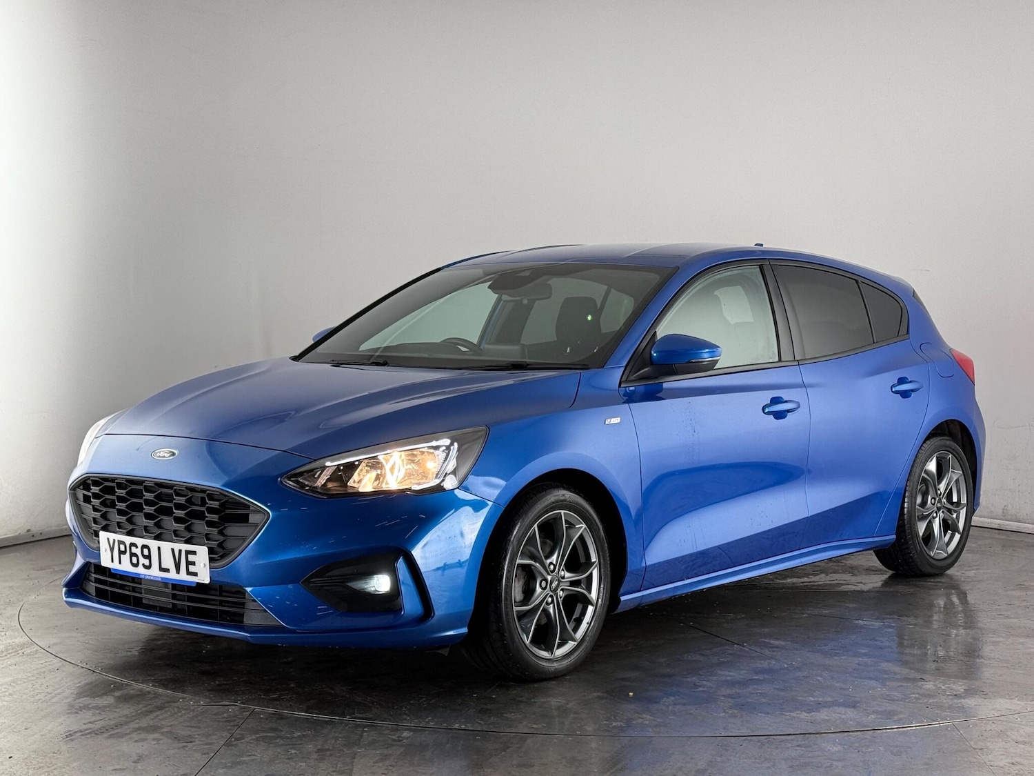 Used Ford Focus 2019 for sale - 77222256: Photo 3