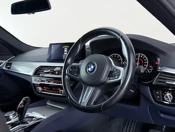 Used BMW 5 Series 2018 for sale - 79670294: Photo