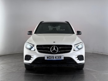 Used Mercedes-Benz GLC 2019 for sale - 76467334: Photo