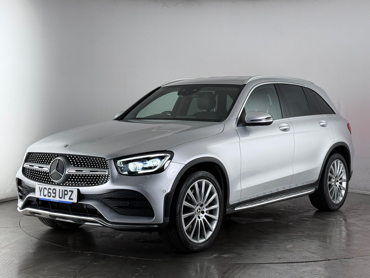 Used Mercedes-Benz GLC 2019 for sale - 77359331: Photo 3