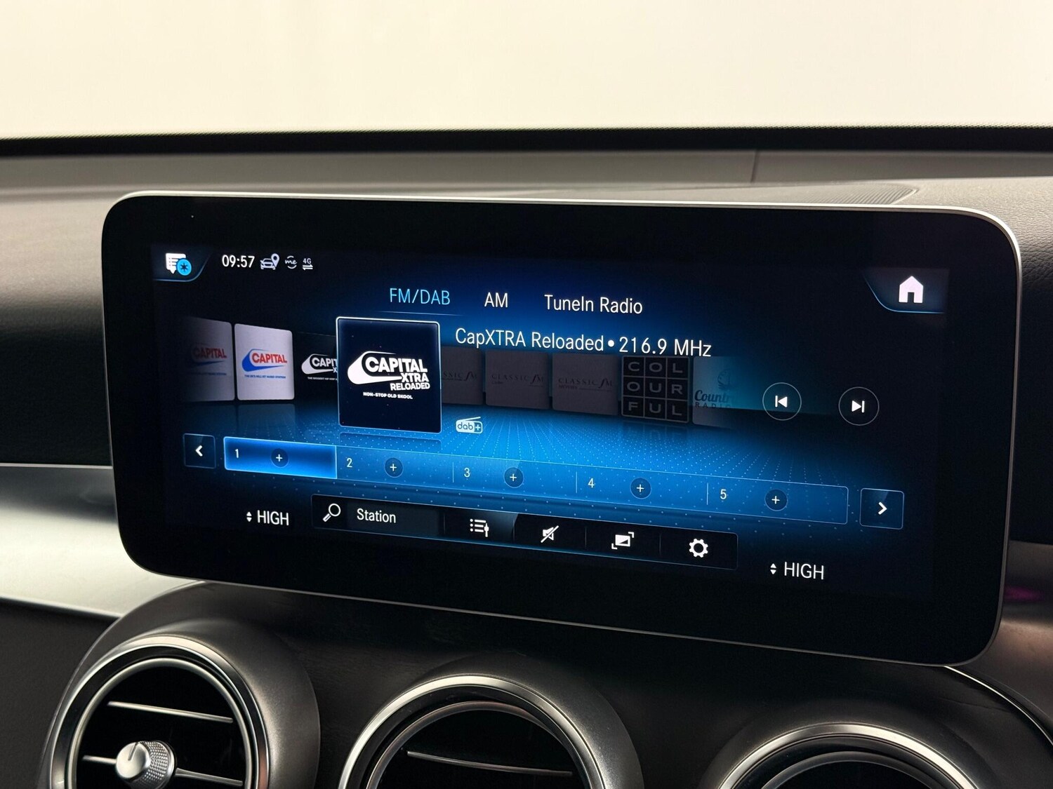 Used Mercedes-Benz GLC 2019 for sale - 77359331: Photo 30