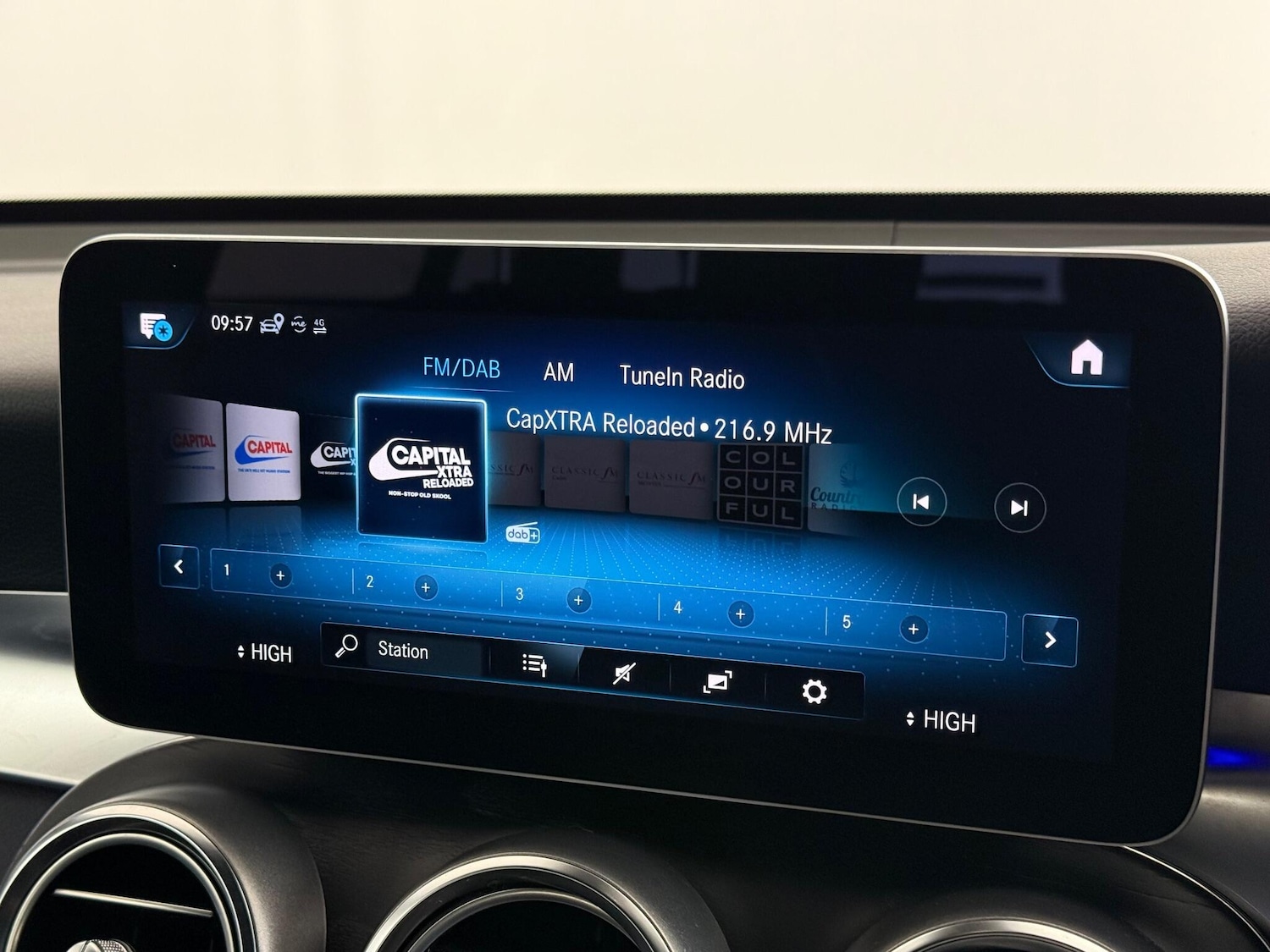 Used Mercedes-Benz GLC 2019 for sale - 77359331: Photo 34