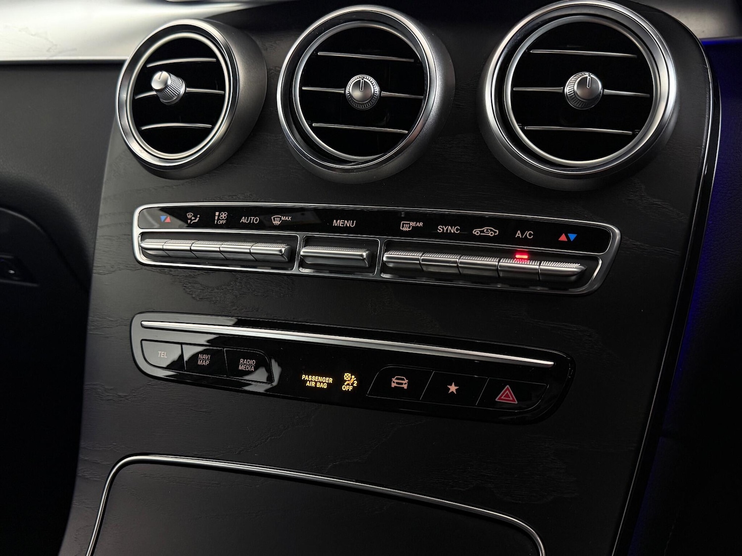 Used Mercedes-Benz GLC 2019 for sale - 77359331: Photo 36