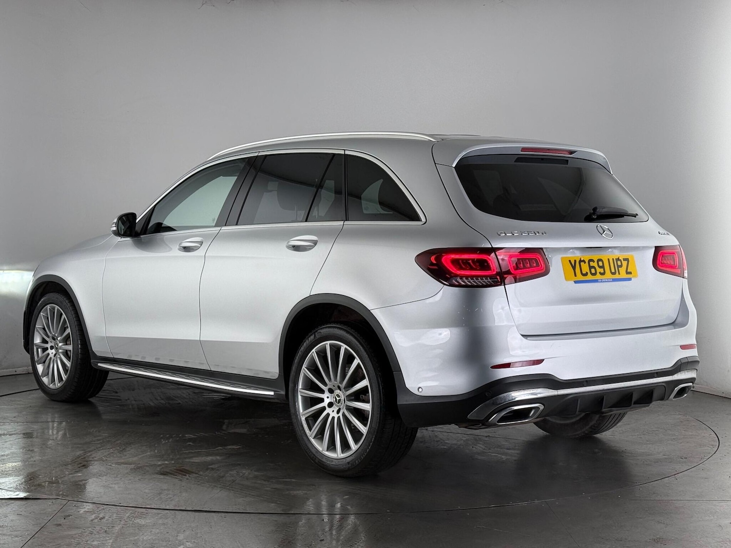 Used Mercedes-Benz GLC 2019 for sale - 77359331: Photo 4