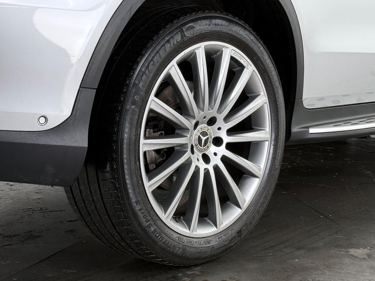 Used Mercedes-Benz GLC 2019 for sale - 77359331: Photo 9