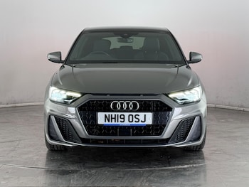Used Audi A1 2019 for sale - 77268223: Photo