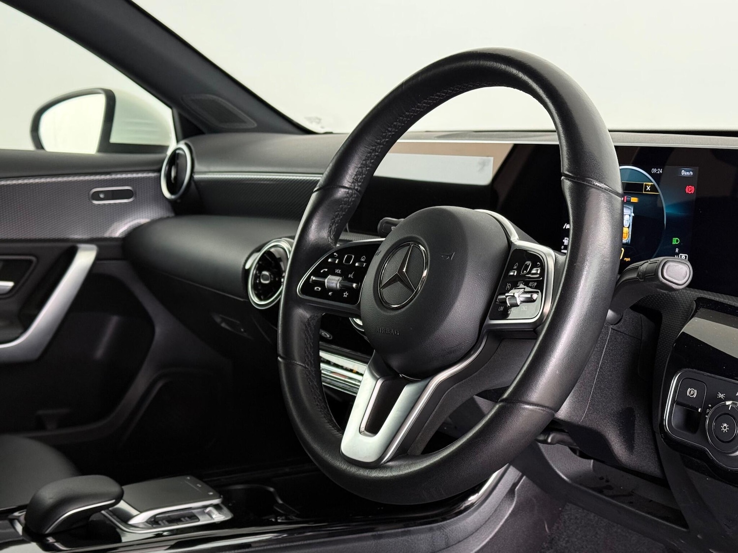 Used Mercedes-Benz A-Class 2018 for sale - 77182423: Photo 17