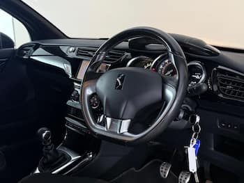 Used DS Automobiles DS 3 2017 for sale - 79677699: Photo