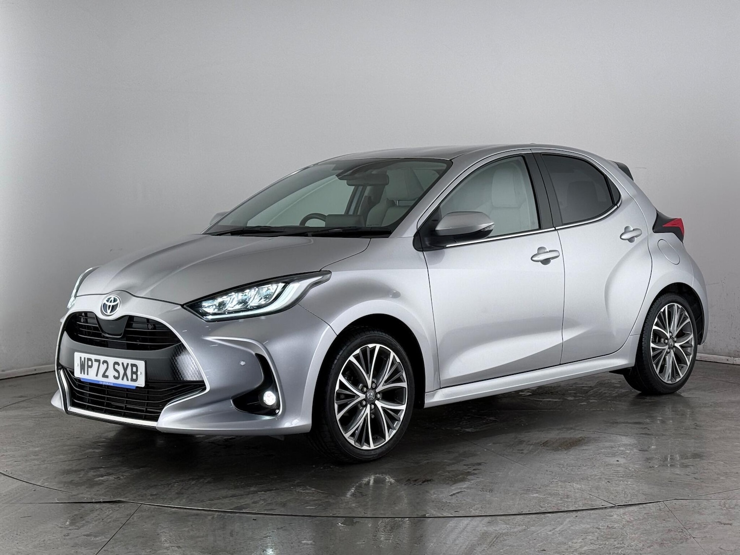 Used Toyota Yaris 2022 for sale - 77932457: Photo 3