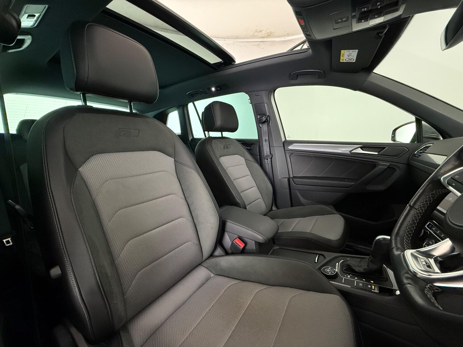 Used Volkswagen Tiguan 2020 for sale - 77744253: Photo 12