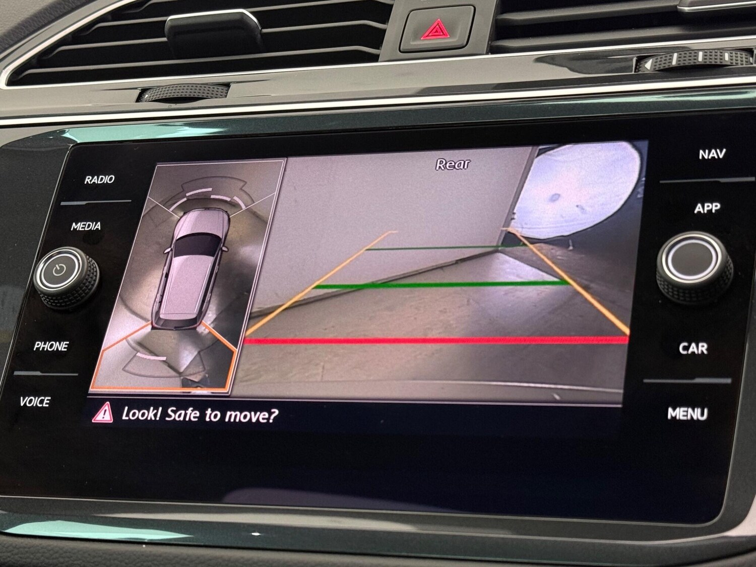 Used Volkswagen Tiguan 2020 for sale - 77744253: Photo 28