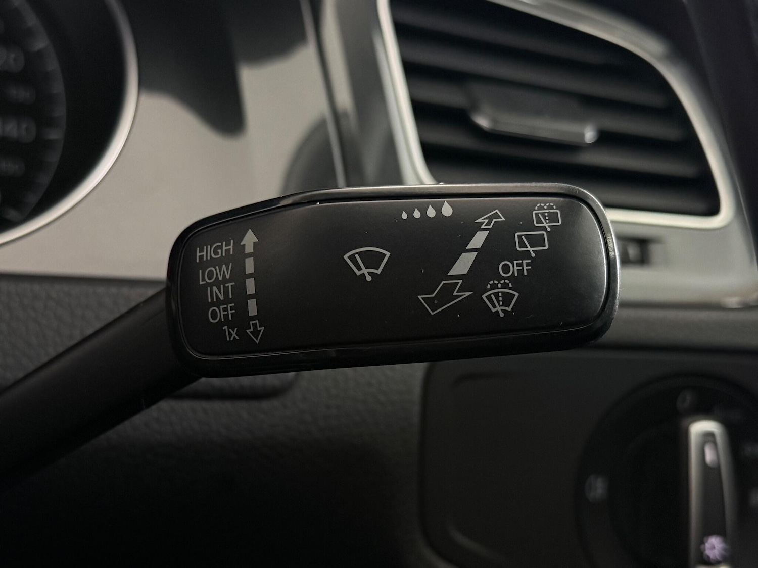 Used Volkswagen Golf 2017 for sale - 78035234: Photo 19