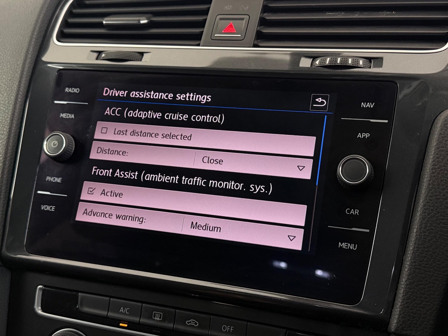 Used Volkswagen Golf 2017 for sale - 78035234: Photo 27