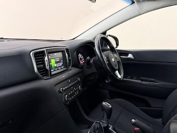 Used Kia Sportage 2016 for sale - 78898900: Photo