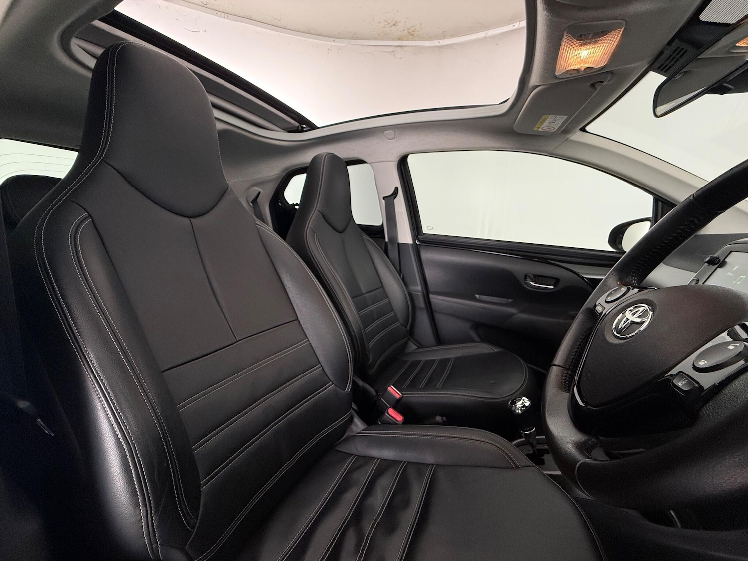 Used Toyota AYGO 2021 for sale - 77247026: Photo 9