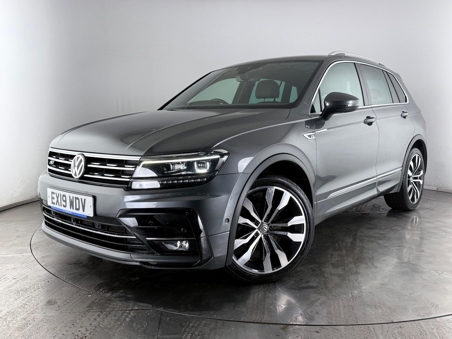 Used Volkswagen Tiguan 2019 for sale - 77221723: Photo 37
