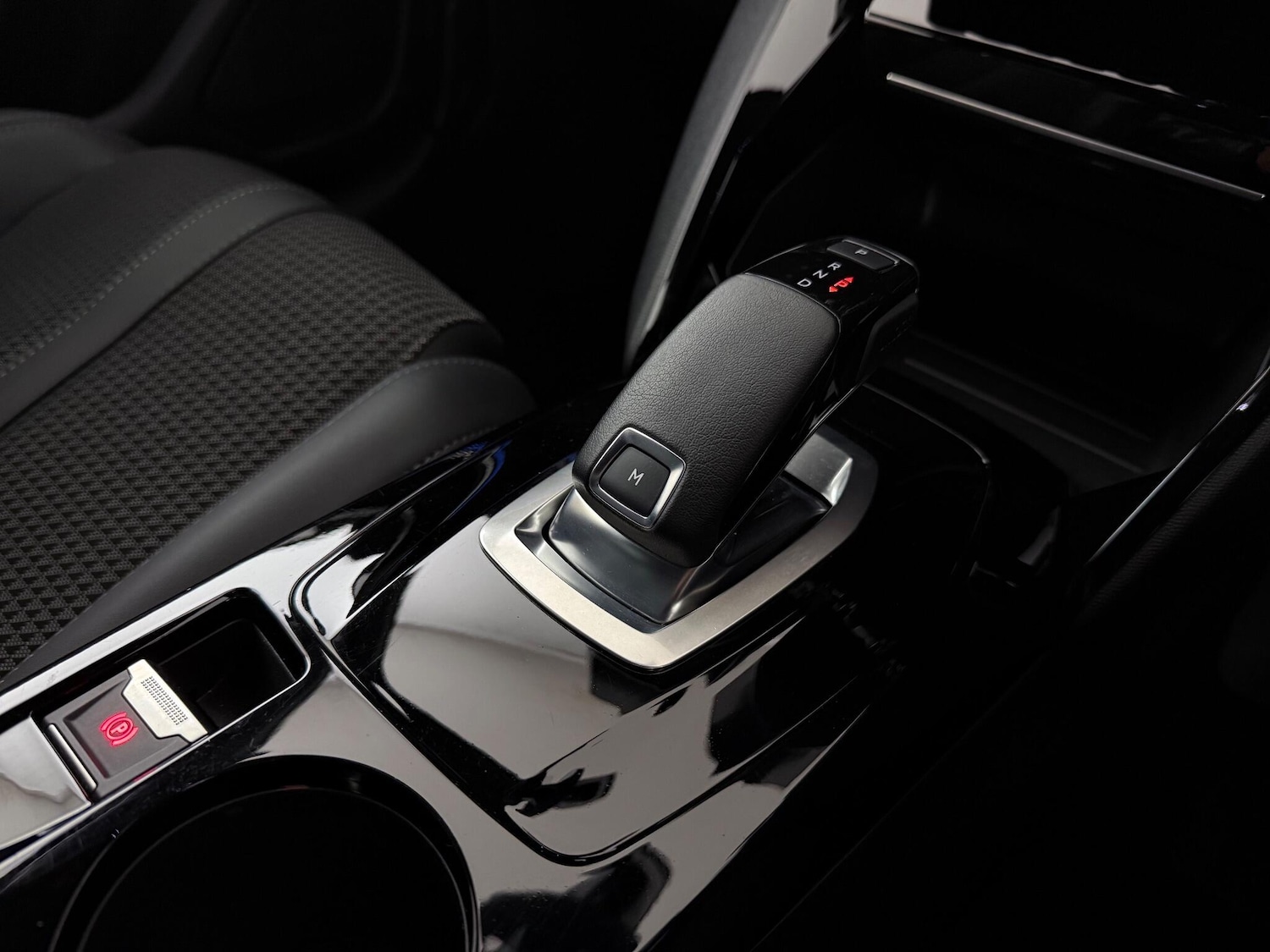 Used Peugeot 208 2021 for sale - 77182824: Photo 37