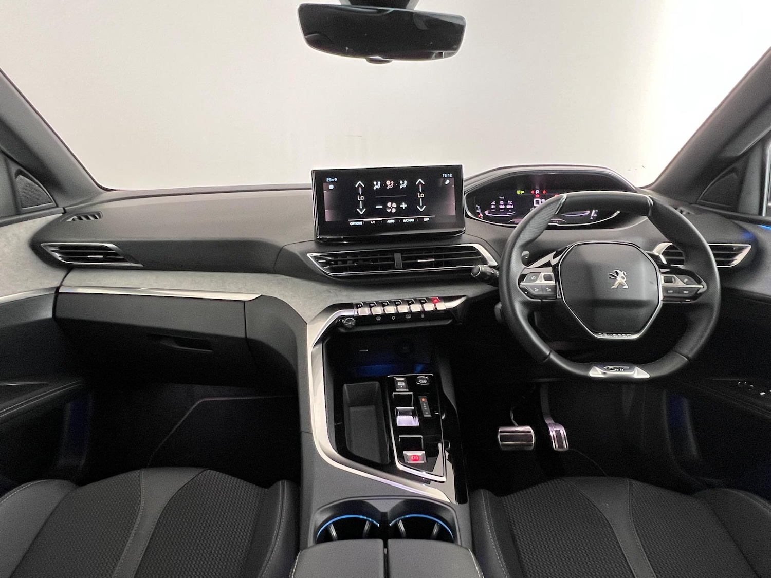 Used Peugeot 3008 2023 for sale - 77182750: Photo 14