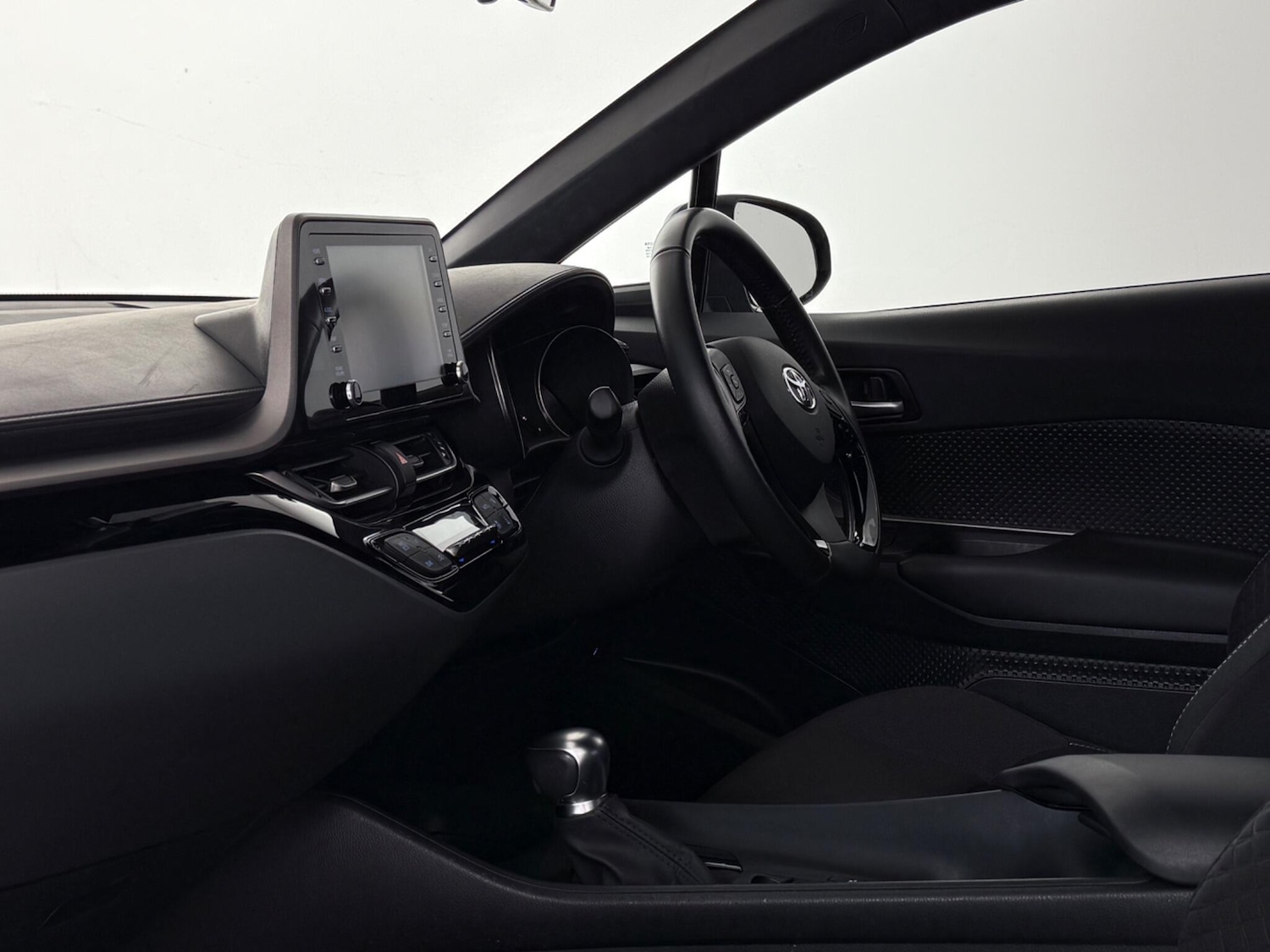 Used Toyota C-HR 2023 for sale - 77769874: Photo 10