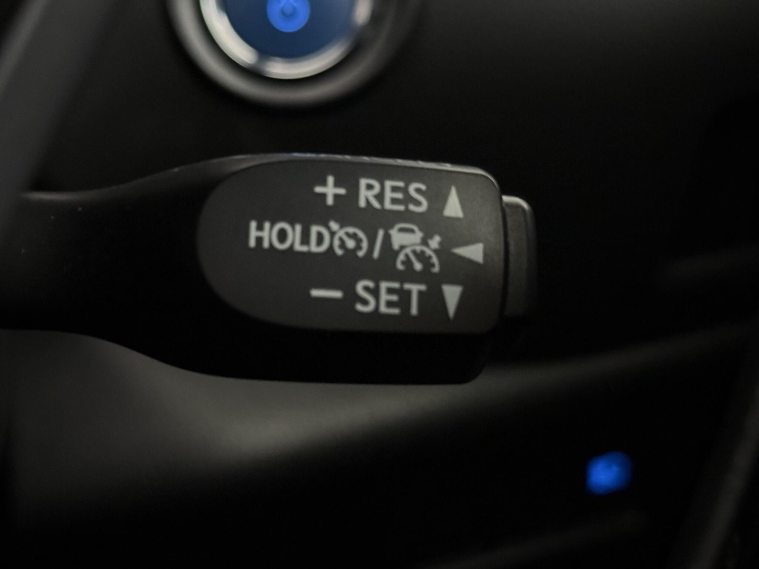 Used Toyota C-HR 2023 for sale - 77769874: Photo 17